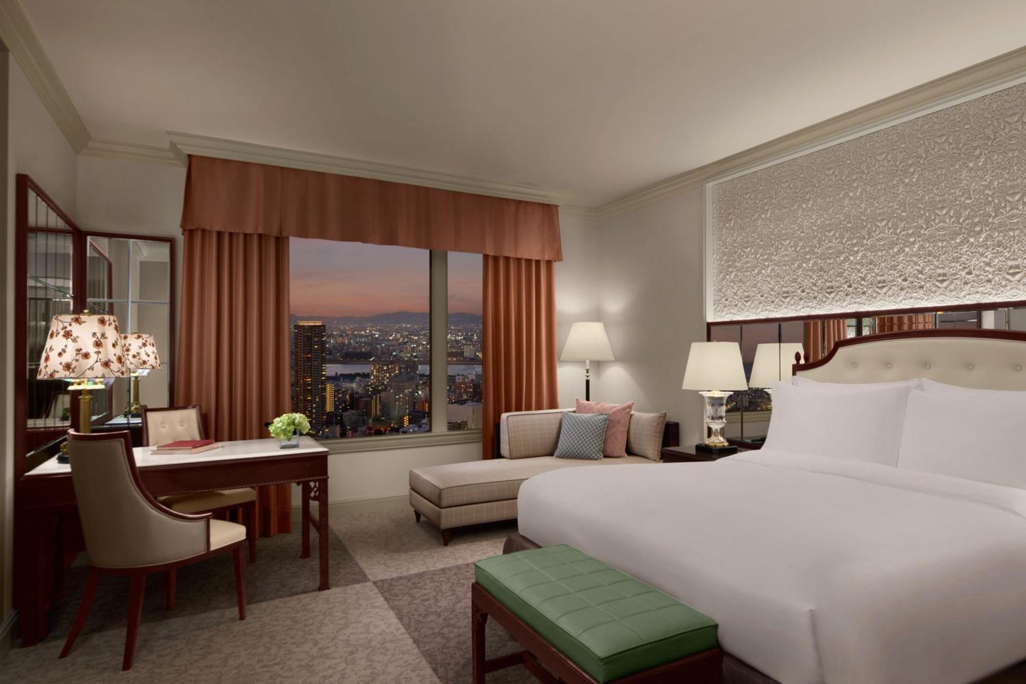 The Ritz-Carlton Osaka Hotel Exterior foto
